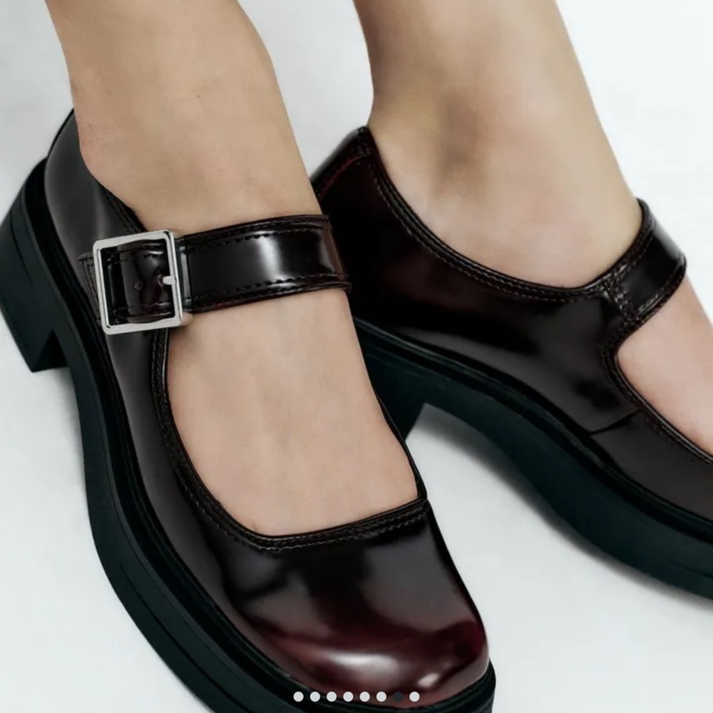 NWT Zara Buckle Mary Jane Platform Burgundy Red Shoes